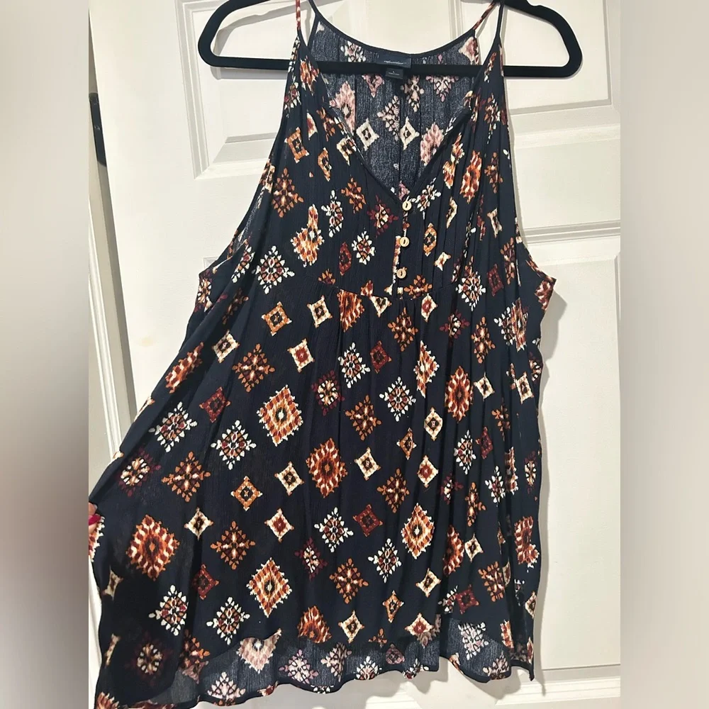 Daytrip Navy Crinkle Henley Flowy Tunic Tank Top - Picture 3 of 14